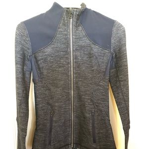 Lululemon zip up size 2